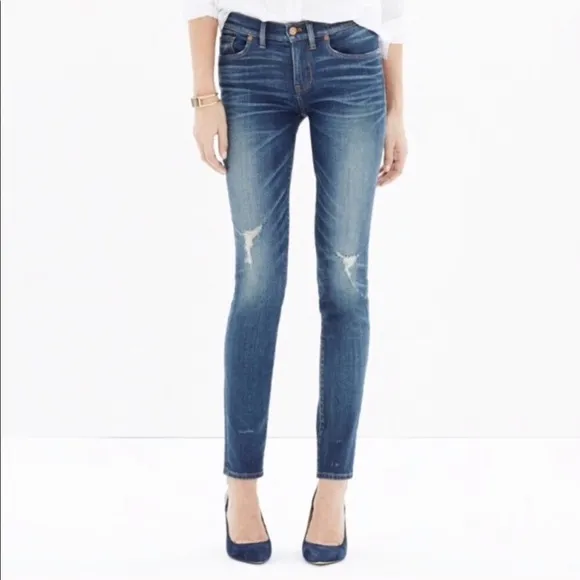 • Madewell • Skinny Skinny Distressed Jeans 24