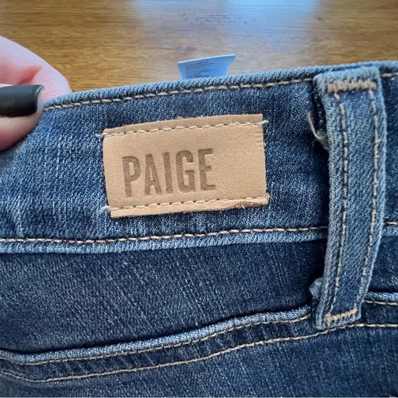 ⭐️ NWOT Paige Verdugo Ankle Ripped Knees Stretch Jeans Low Rise Size 28
