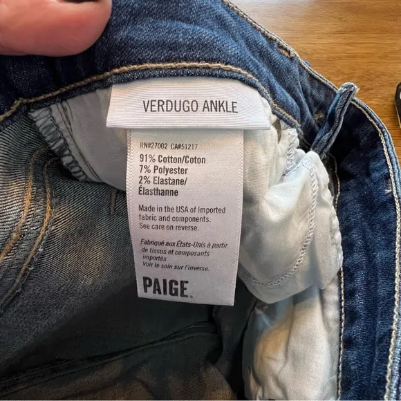⭐️ NWOT Paige Verdugo Ankle Ripped Knees Stretch Jeans Low Rise Size 28