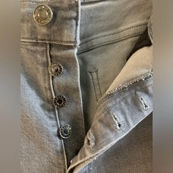 Agolde Feel Good Skinny Leg Jeans in Graystone Size 26