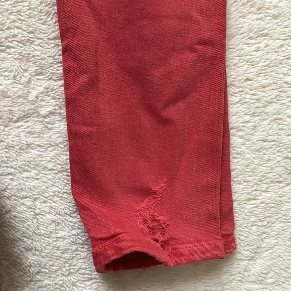 𝅺ANTHROPOLOGIE High-rise Red Jeans