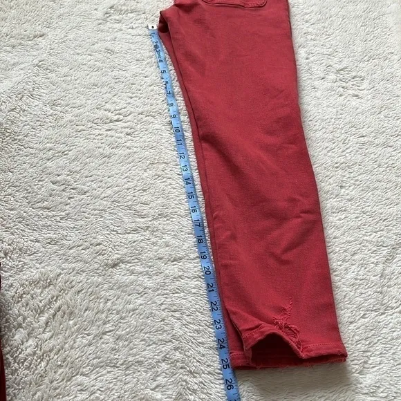 𝅺ANTHROPOLOGIE High-rise Red Jeans