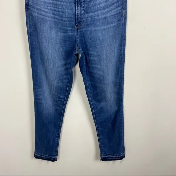 Aritiza Denim Forum The Lola High Rise Skinny Crop Jeans Size 30