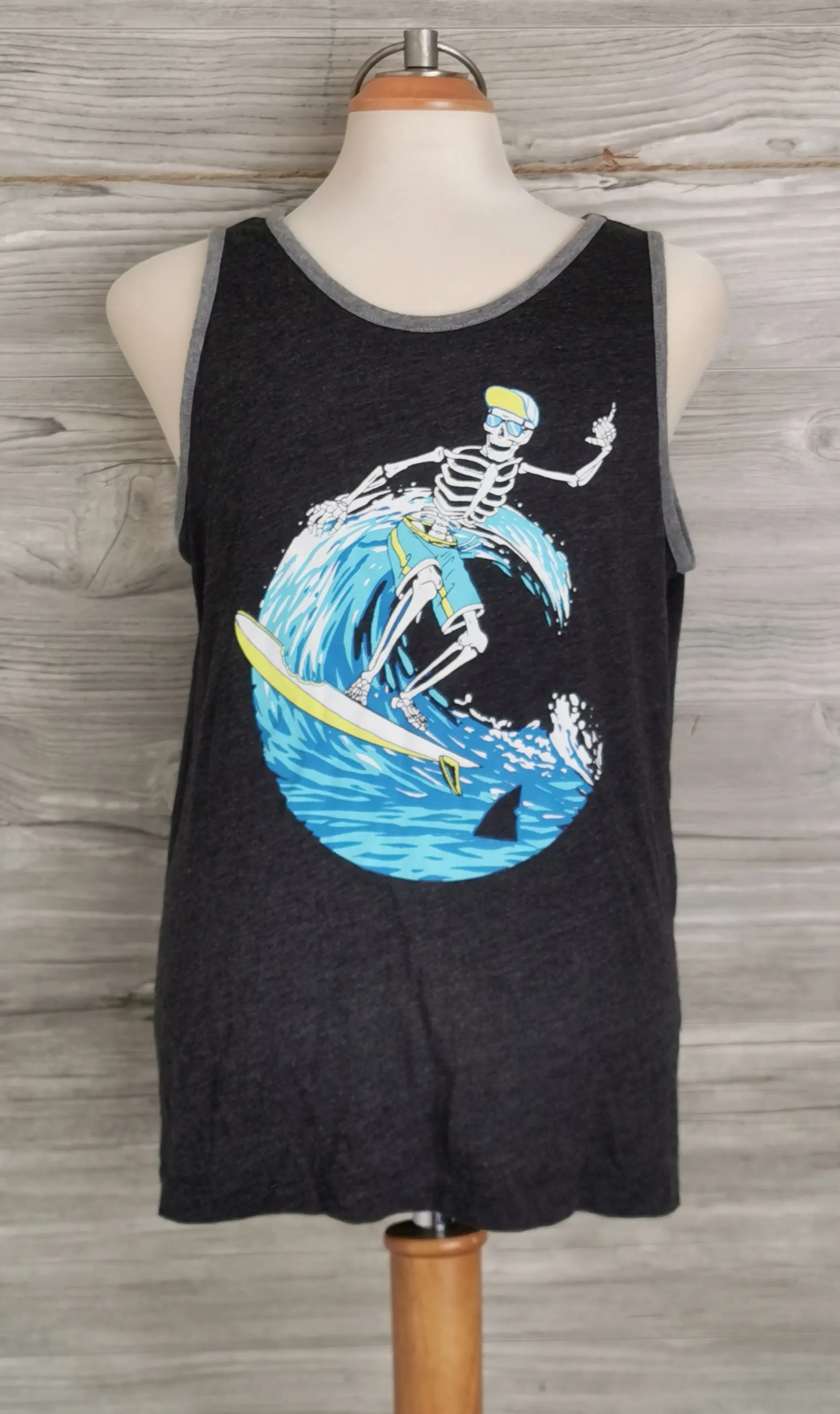 BOY SIZE LARGE (10/12 YEARS) - OLD NAVY, Graphic Tank Top EUC B50
