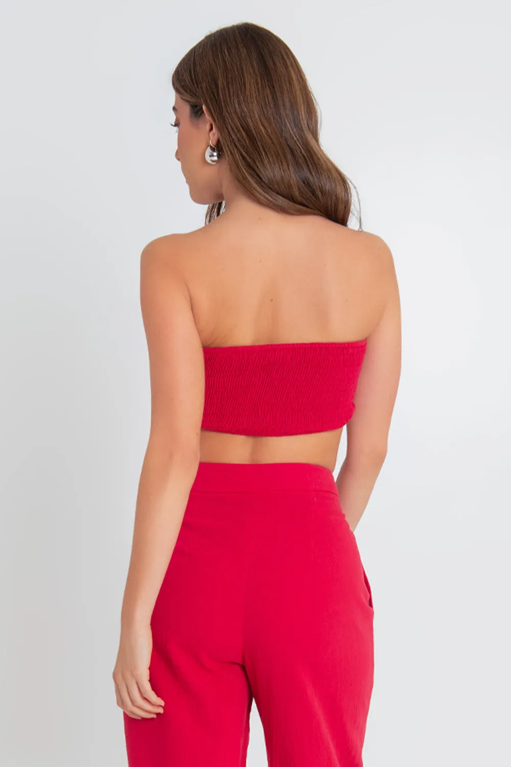 Crop top strapless escote corazón con nudo