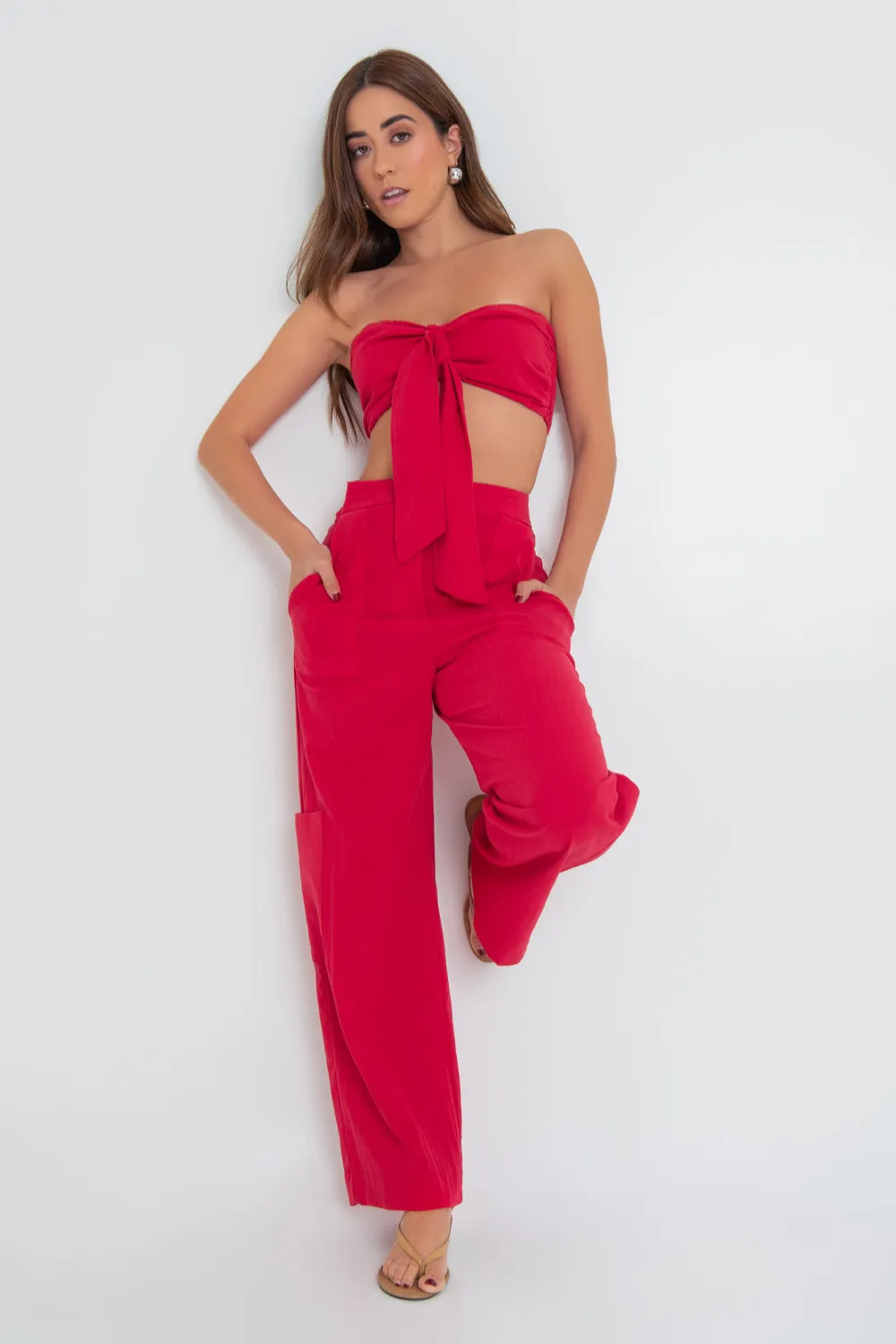 Crop top strapless escote corazón con nudo