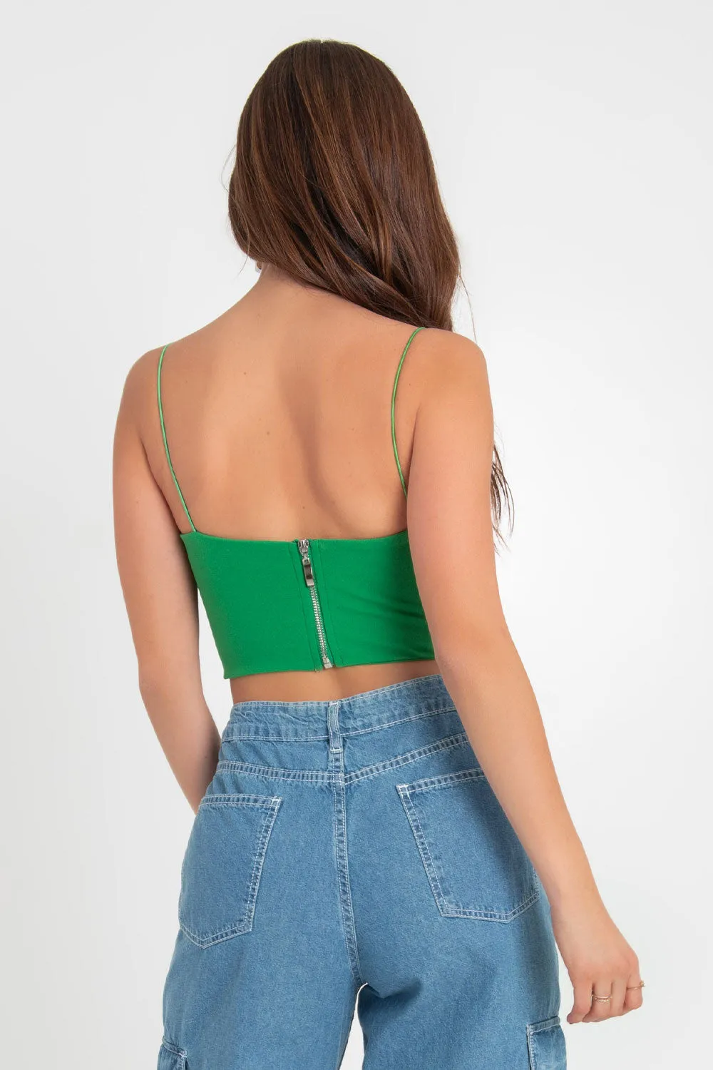 Crop top tirantes escote diagonal