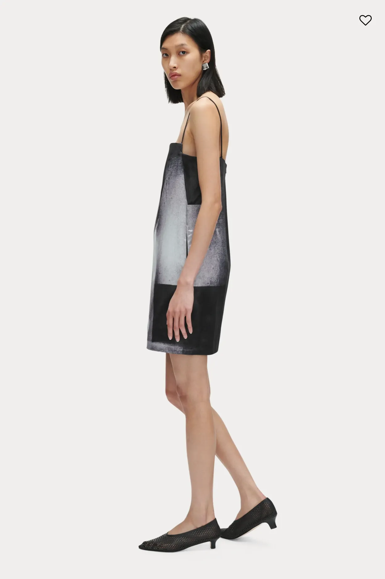 Diapsi Dress in Black
