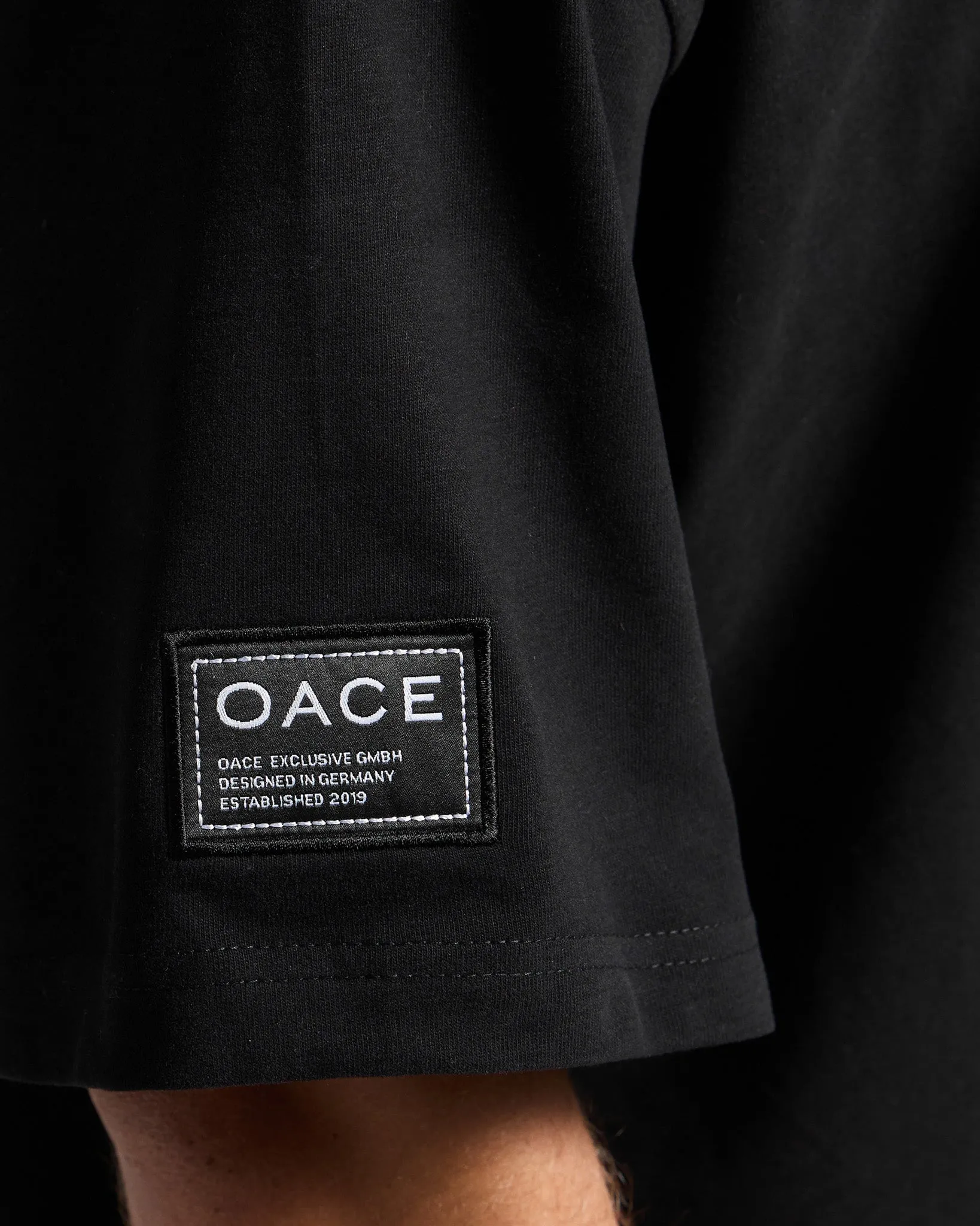 essentials Oversized Shirt (Outlet)
