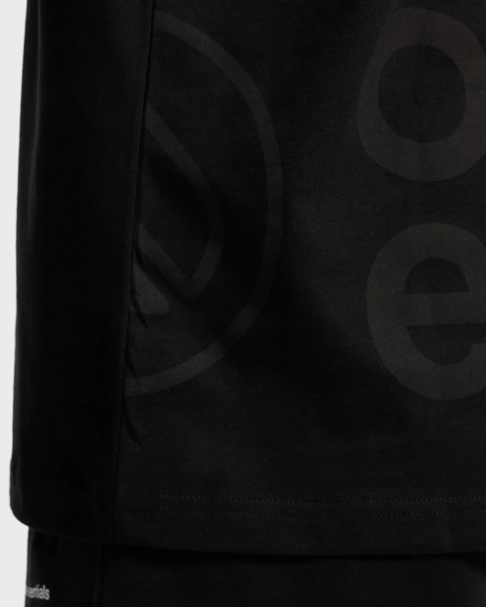 essentials Oversized Shirt (Outlet)