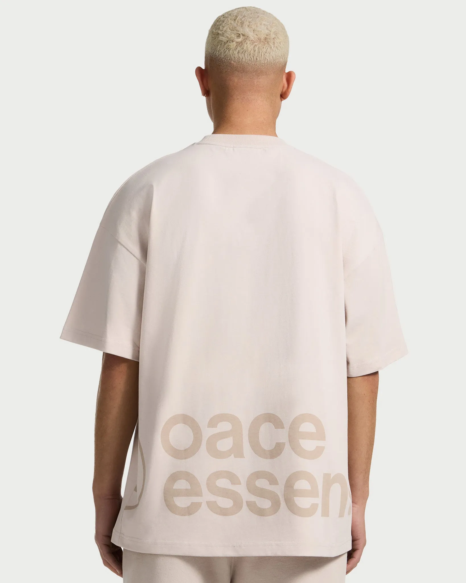 essentials Oversized Shirt (Outlet)