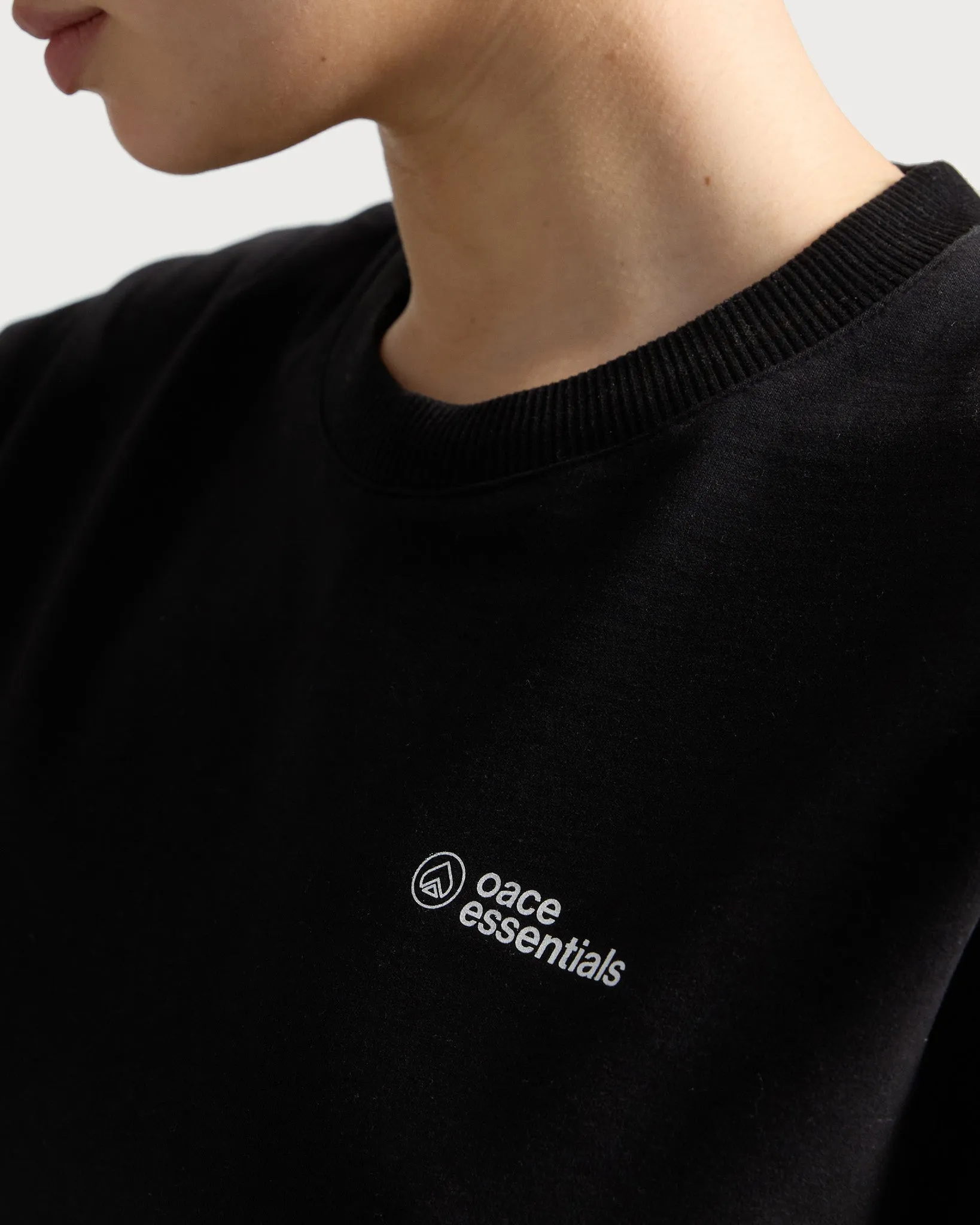 essentials Oversized Shirt (Outlet)