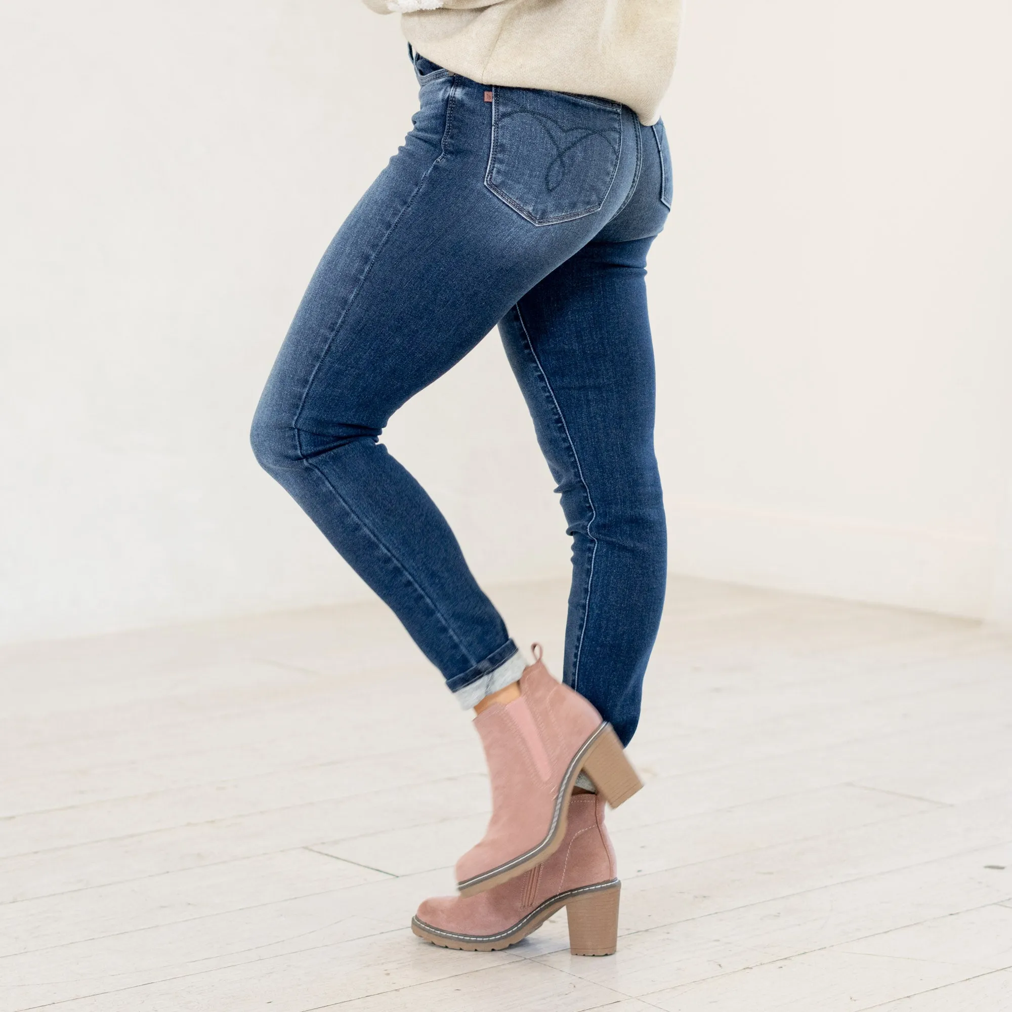 Evergreen Mid Rise Skinny Regular & Plus Sizes