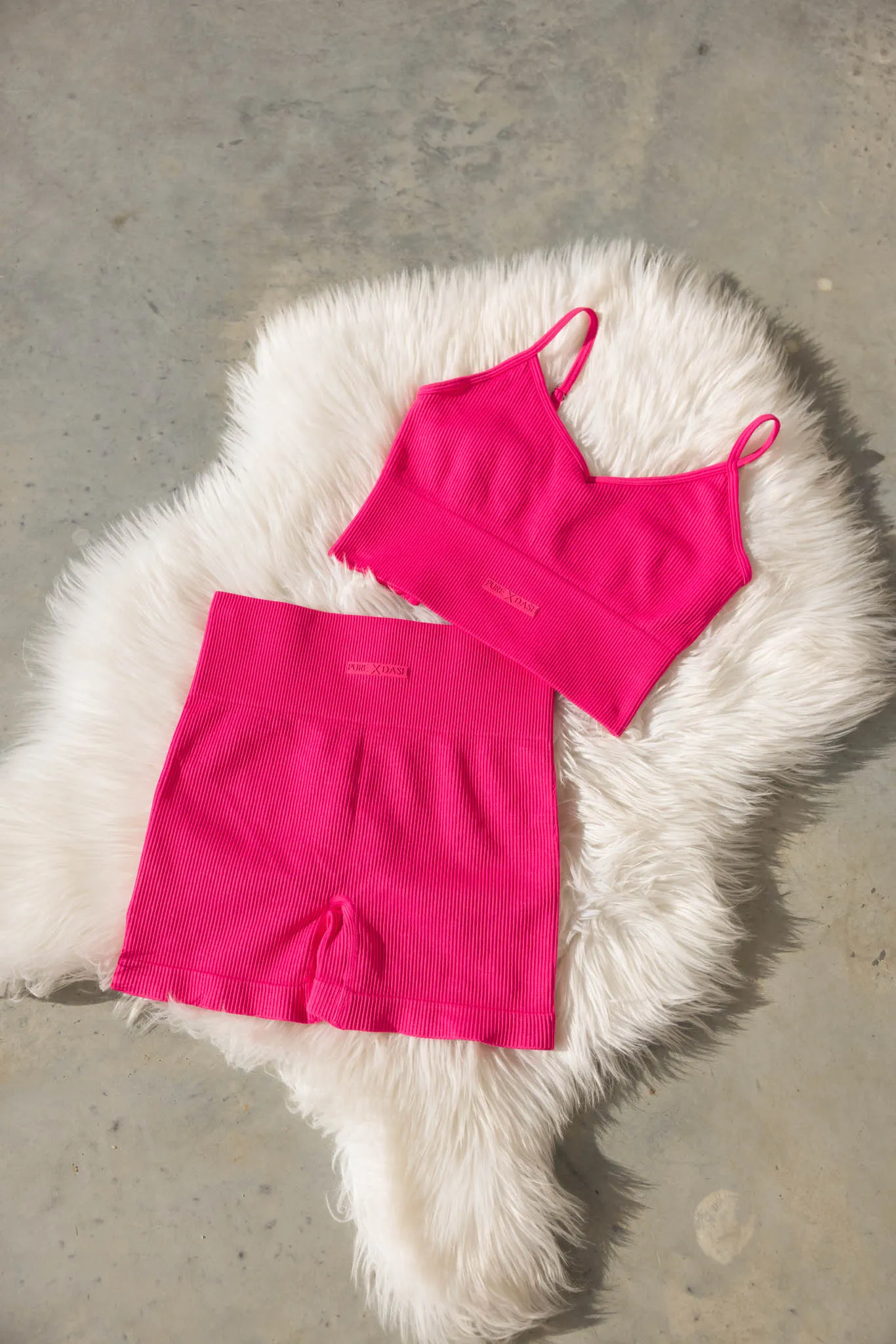 Evolve Rib Seamless Crop - Hot Pink