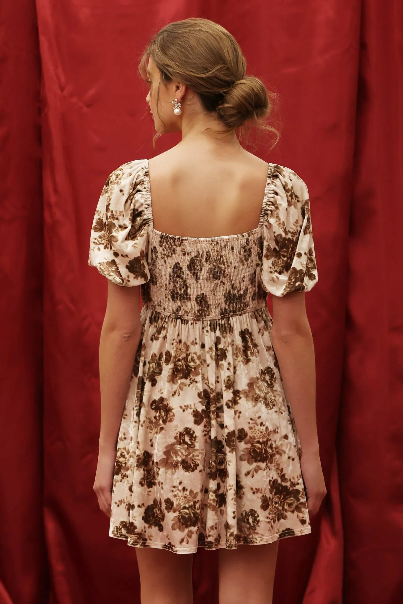 FLORAL VELVET PUFF SLEEVE MINI DRESS