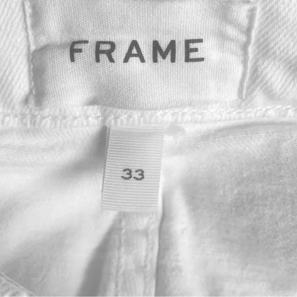 FRAME Denim Le beau Straight Slim Hi-Waisted Boyfriend Jeans White Neutr…
