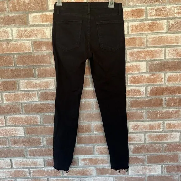 FRAME Le Skinny de Jeanne Raw Stagger Hem Jeans Black Size 27