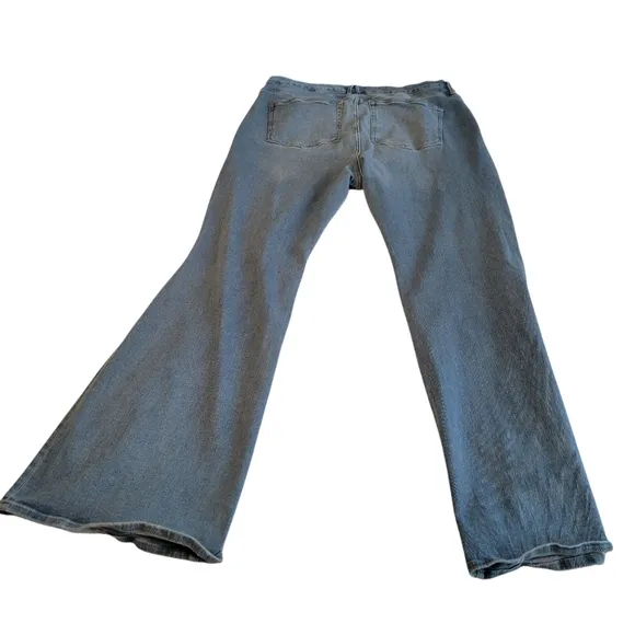 Good American Distressed Flare Jeans – Size 18 – Excellent Condition!