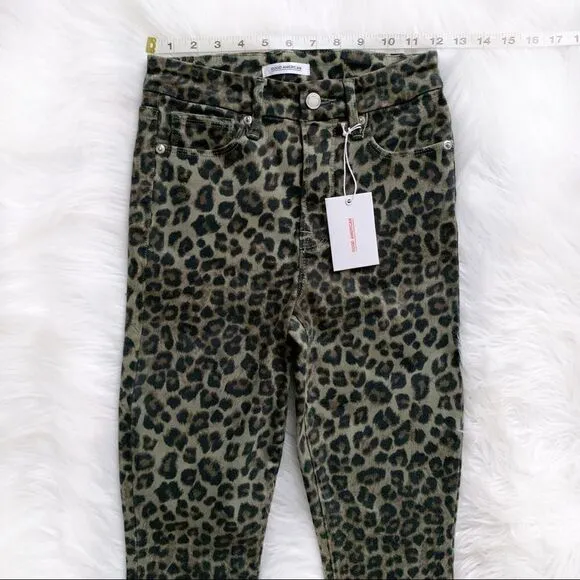 GOOD AMERICAN Good Waist Crop Skinny Jeans!