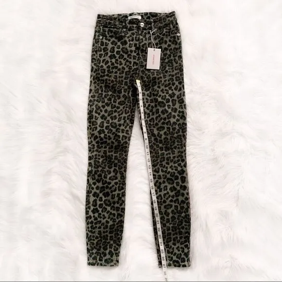 GOOD AMERICAN Good Waist Crop Skinny Jeans!