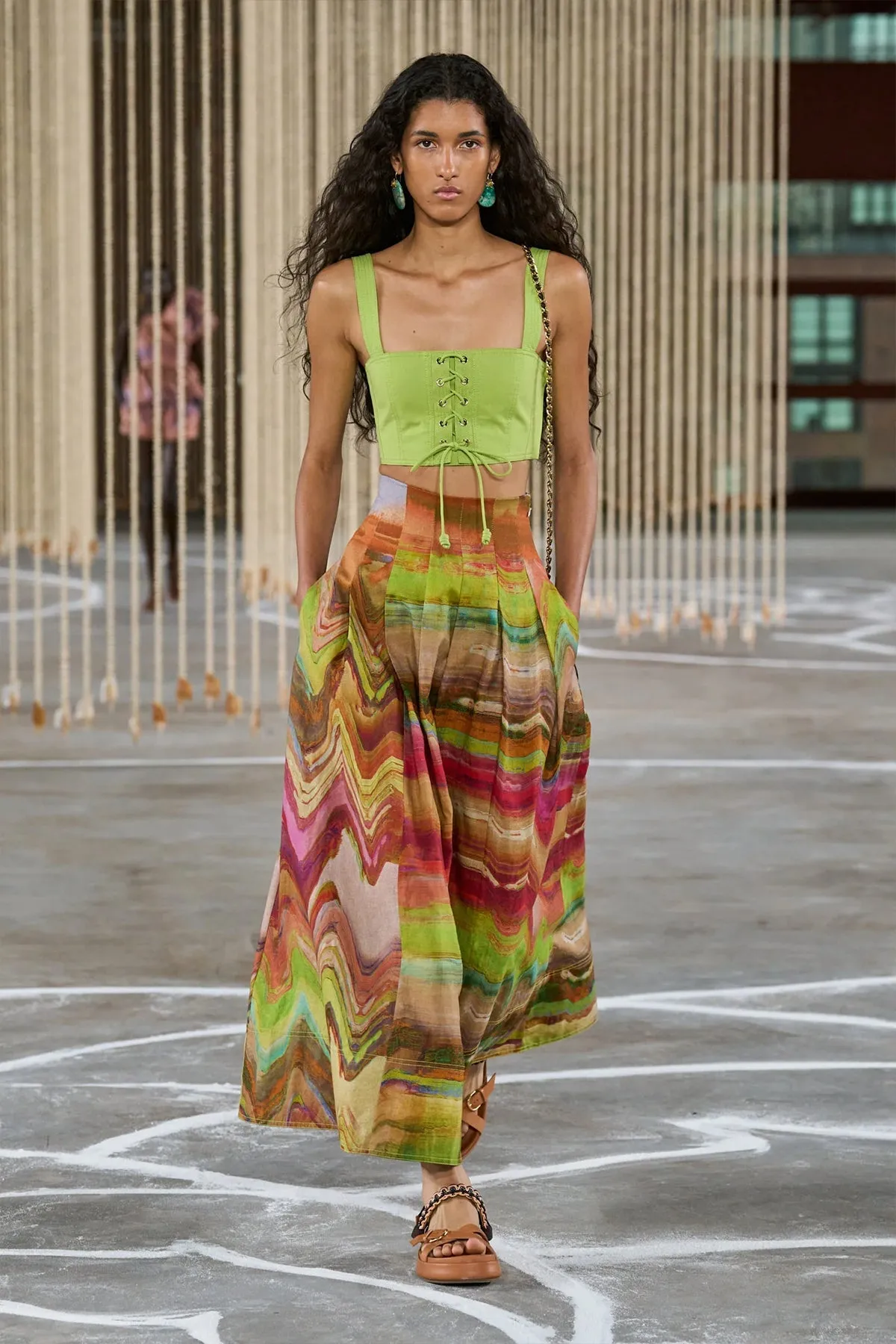 Isla Sleeveless Crop Top in Lichen