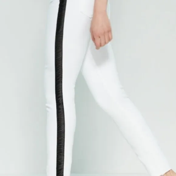 J Brand Alana High-Rise Crop Skinny Jeans - Zebra Print Stripe, Size 28