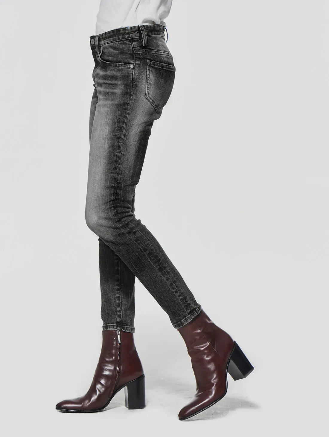 JOAN SKINNY JEANS IN FADED BLACK - Woman