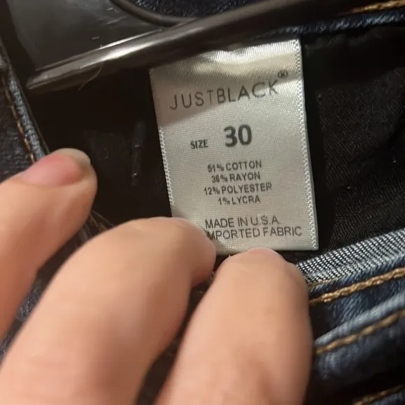 Just Black Distressed Release Hem size 30​​​