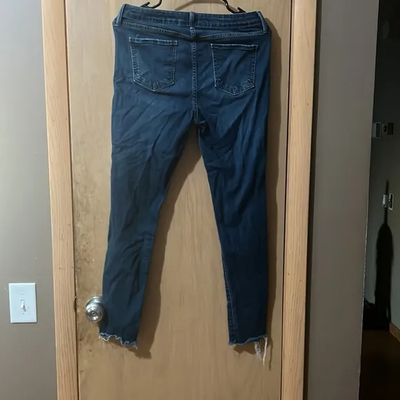 Just Black Distressed Release Hem size 30​​​