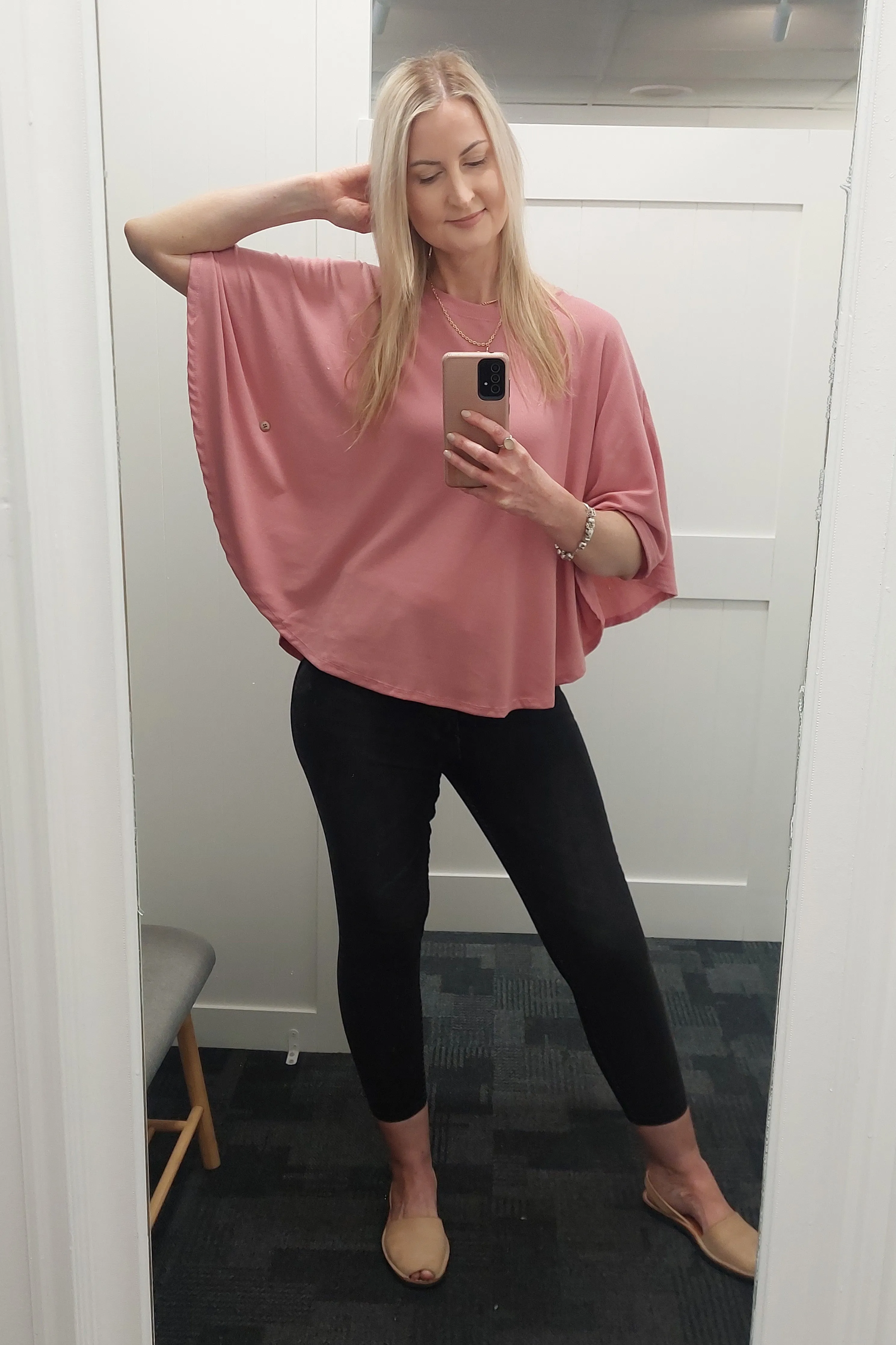 Kimmie Capelet - Rose