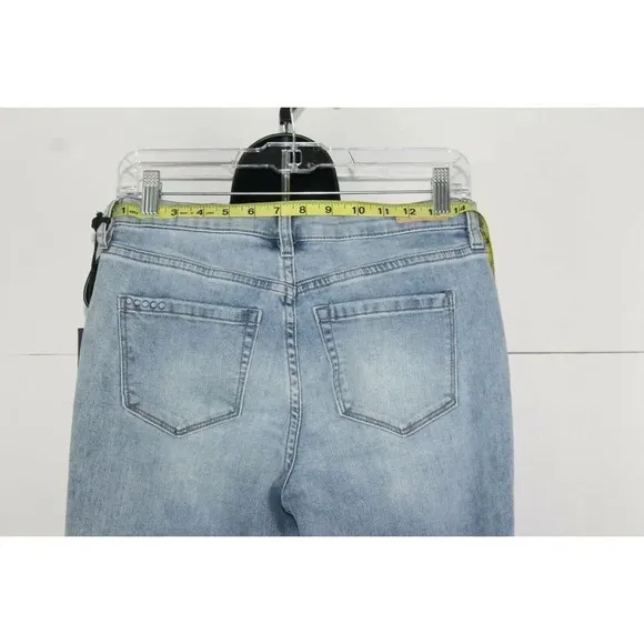 ladies BLANKNYC blue jeans size 26P