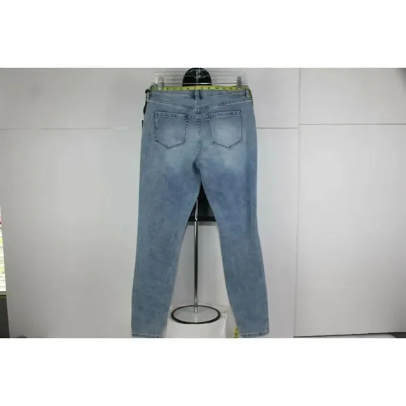 ladies BLANKNYC blue jeans size 26P