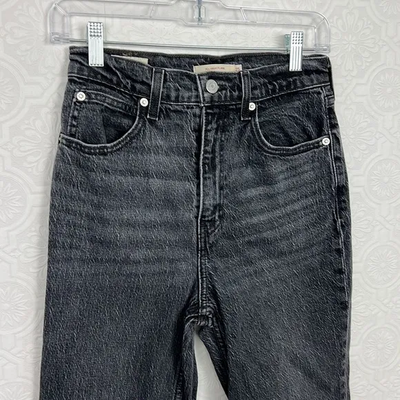Levi’s 70s High Flare Black Acid Wash High Waisted Waist 25 Premium Jeans Denim