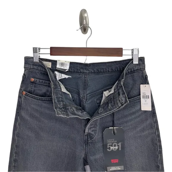 Levi's Premium 501 Skinny Jeans Size 28 NWT
