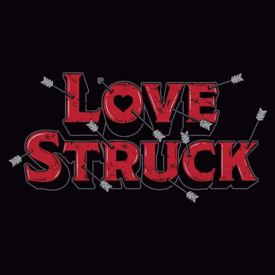 Love Struck T-Shirt - Black