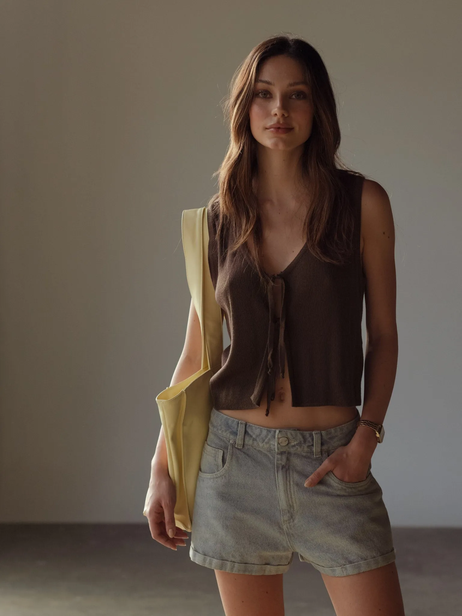 LOW RISE DENIM SHORT  - DIRTY ICE BLUE