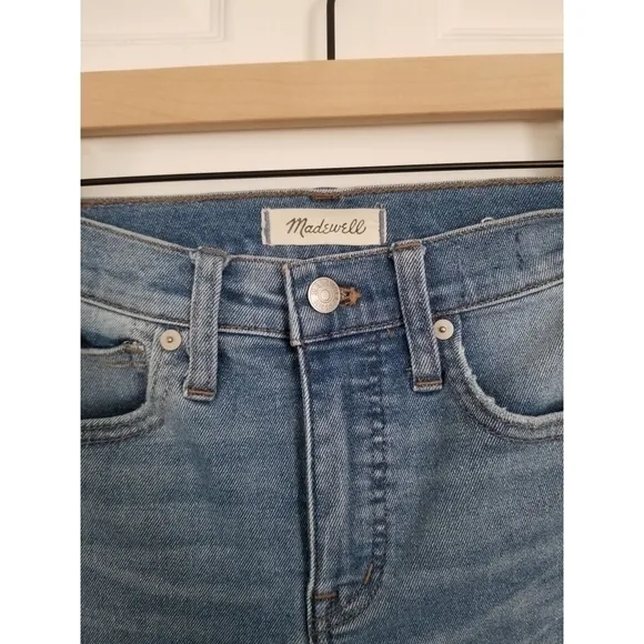 Madewell 10&quot; high rise skinny crop jeans