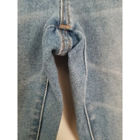 Madewell 10&quot; high rise skinny crop jeans
