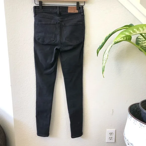 Madewell Roadtripper Supersoft Jeans in Ashmont Wash