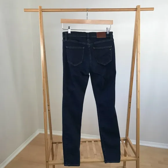 Madewell • Skinny Skinny Dark Wash Jeans