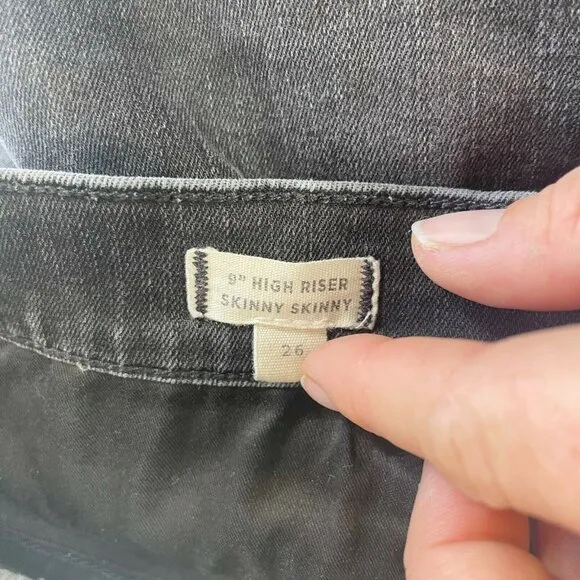 Madewell Womens 9&quot; High-Rise Distressed Skinny Jeans Black Size 26 Raw Hem A8535