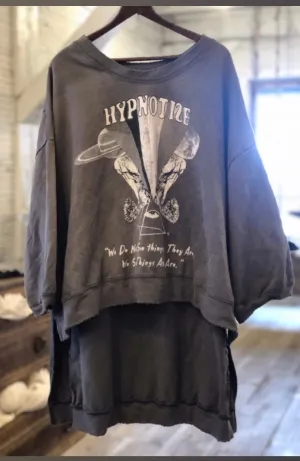 Magnolia Pearl High Lo Hypnotize Francis Pullover