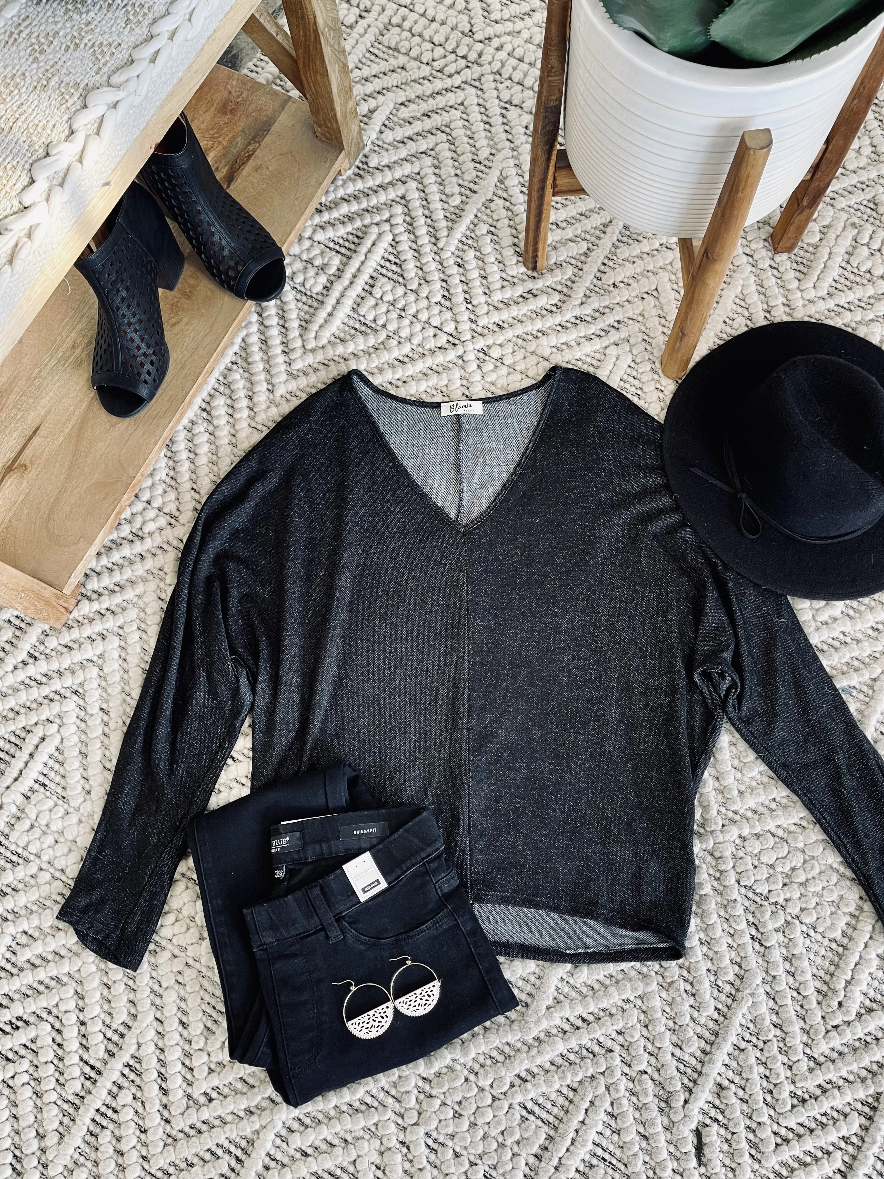 Material Girl Speckled Black Top