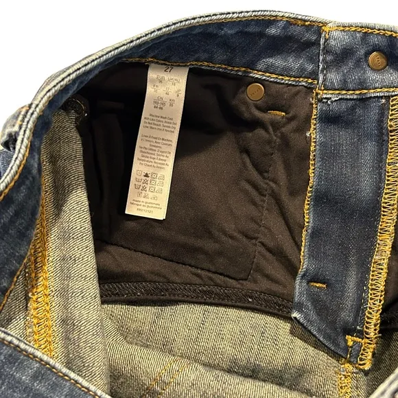 NWOT‎ SPANX Slim-X Skinny Jeans 27