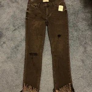 NWT Free People Great Heights Frayed Skinny Jeans Black