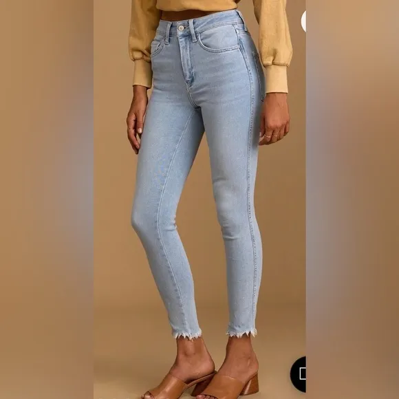 NWT Free People x We the Free Raw Light Wash Distressed High Rise Jeans Size 27