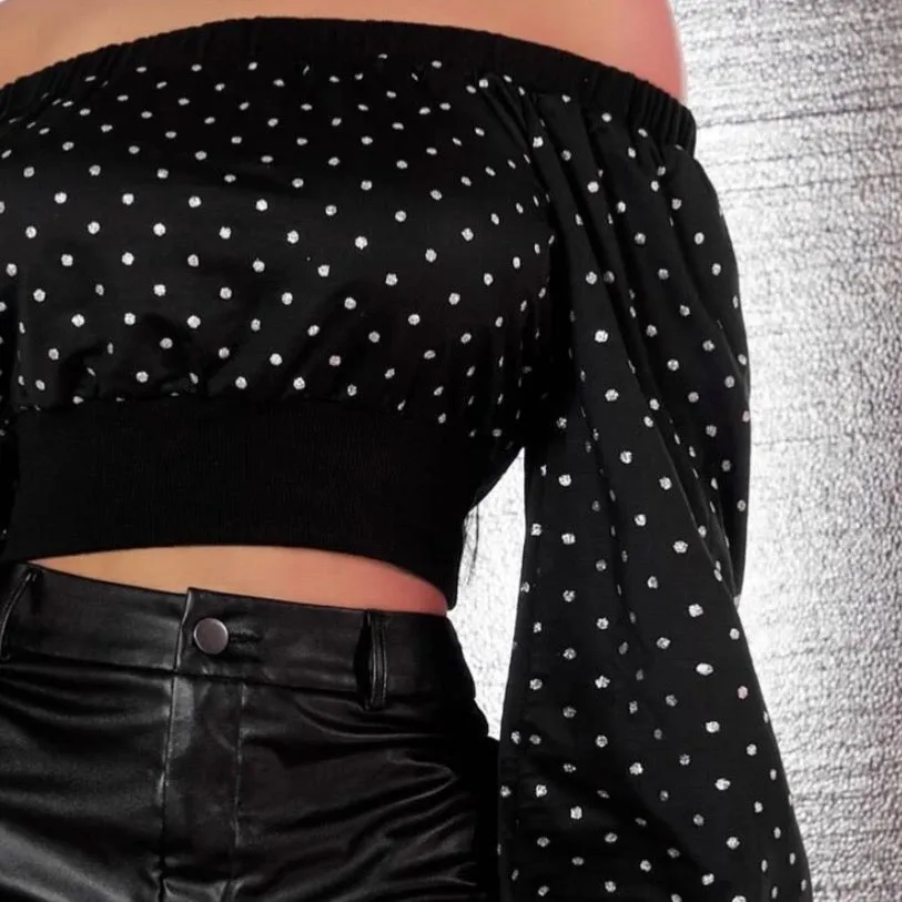 Off Shoulder Lantern Sleeve Polka Dot Crop Pullover