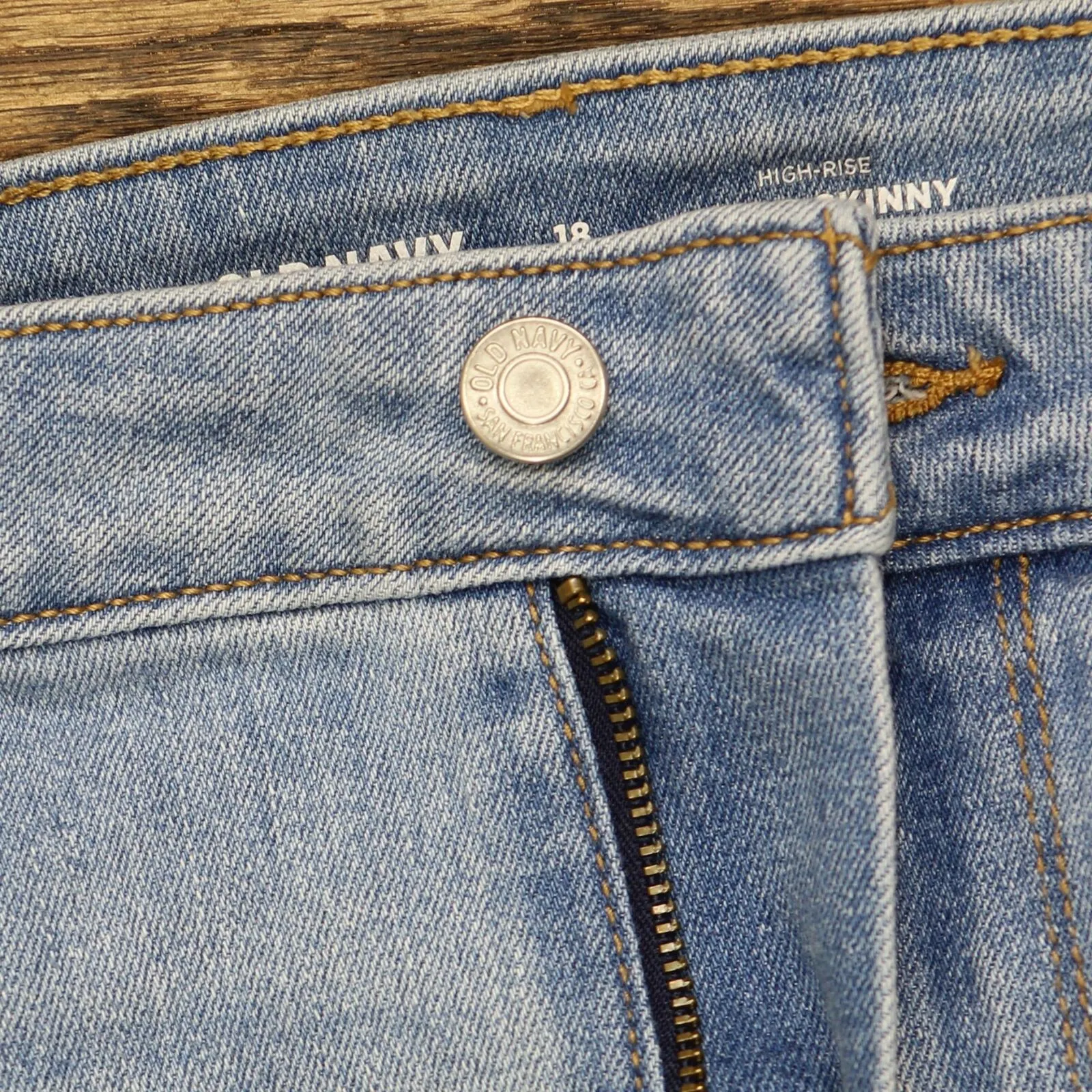 Old Navy Womens High-Rise Super Skinny Jeans 16705917abbe48 Light Blue 18