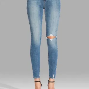 Paige Denim Women's Verdugo Ultra Skinny Jeans Blue Size 29 Distressed