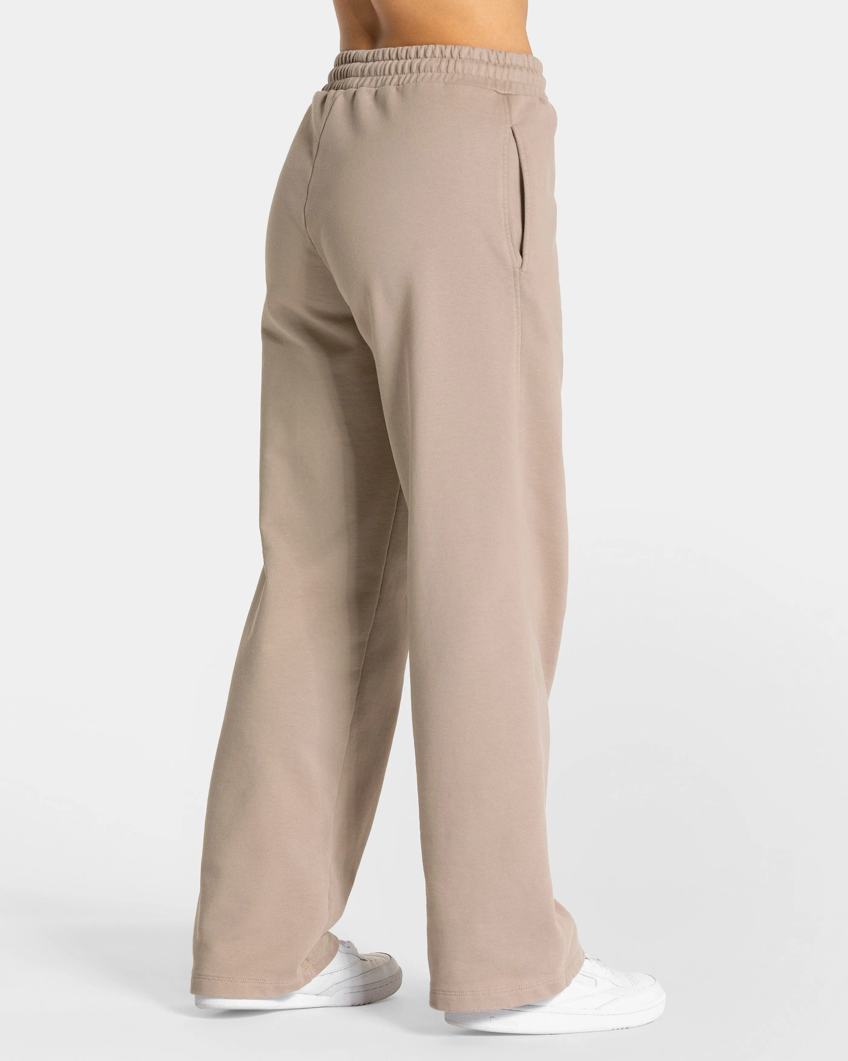 RI’VAIV Straight Leg Jogger Women "Taupe"